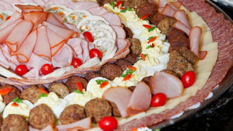 揭秘小型餐饮供应链加盟：条件与考量